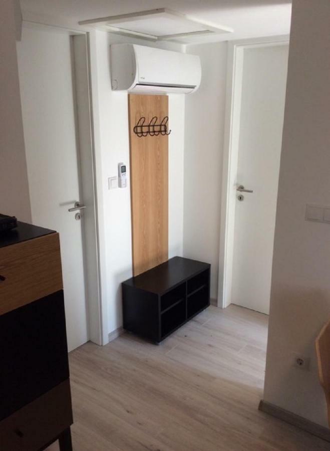 Willa Szegfu Apartmanhaz Balatonfůzfő Zewnętrze zdjęcie