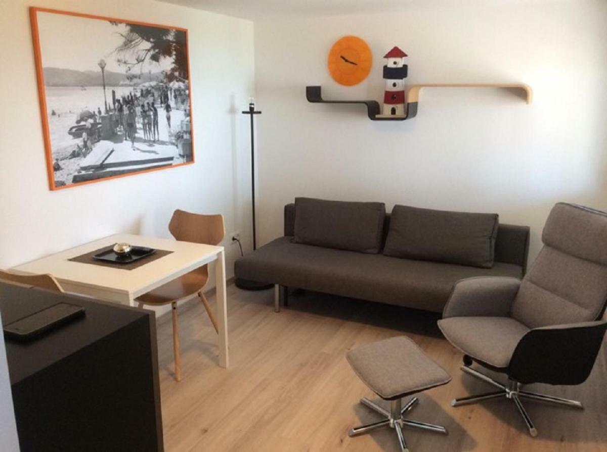 Willa Szegfu Apartmanhaz Balatonfůzfő Zewnętrze zdjęcie